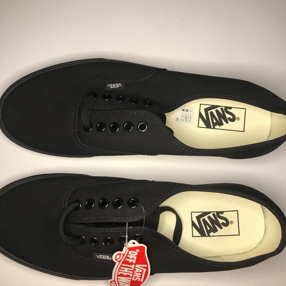 Brand new never worn black vans